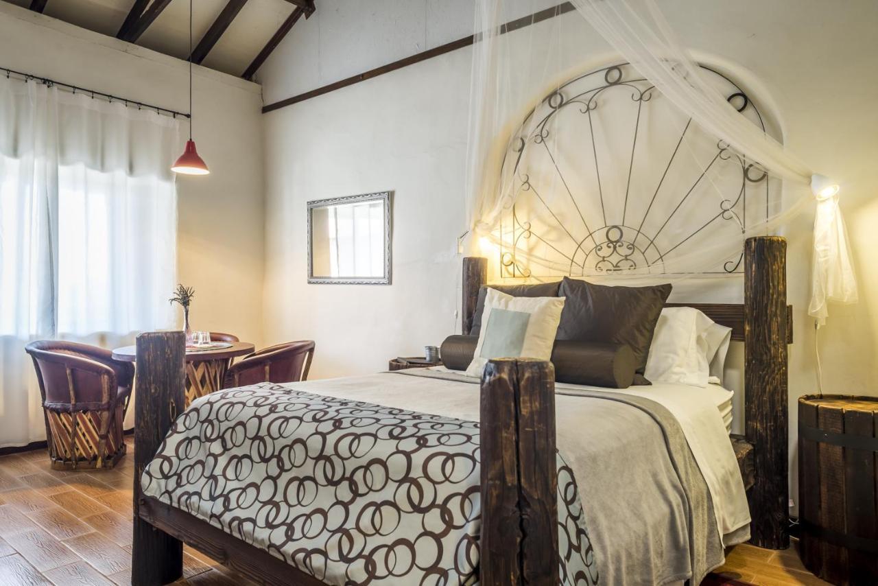 Terra Del Valle Bed & Breakfast Валье-де-Гуадалупе Экстерьер фото